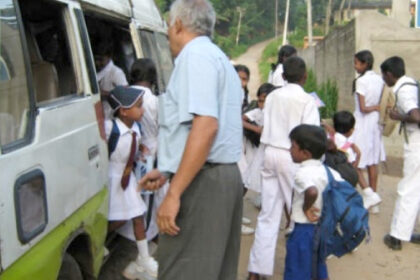 school-van-and-bus-fare-will-remain-unchanged-sri-lanka
