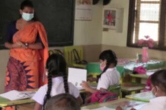 Teachers and principals start work-to-rule campaign