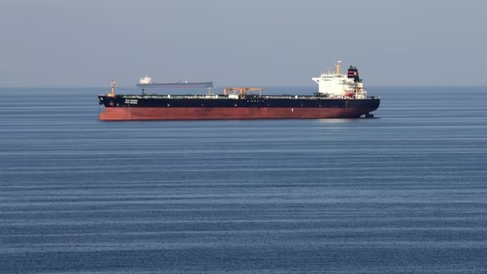 Oil Tanker capsizes off Oman Coast 3 Sri Lankans missing