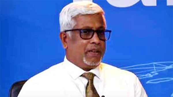 Sri lanka election comissioner complain about postal department
